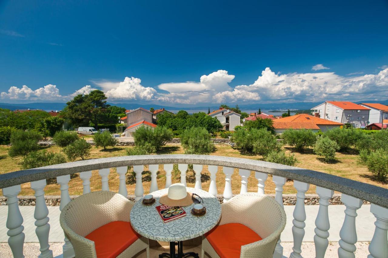 Vila Panorama By El-Pi Tours Малинска Екстериор снимка