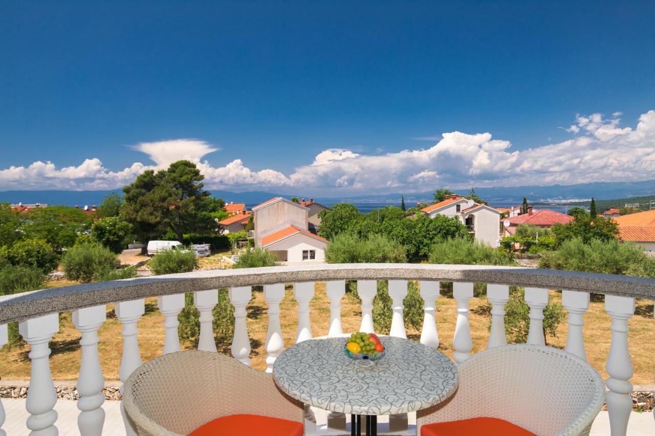 Vila Panorama By El-Pi Tours Малинска Екстериор снимка