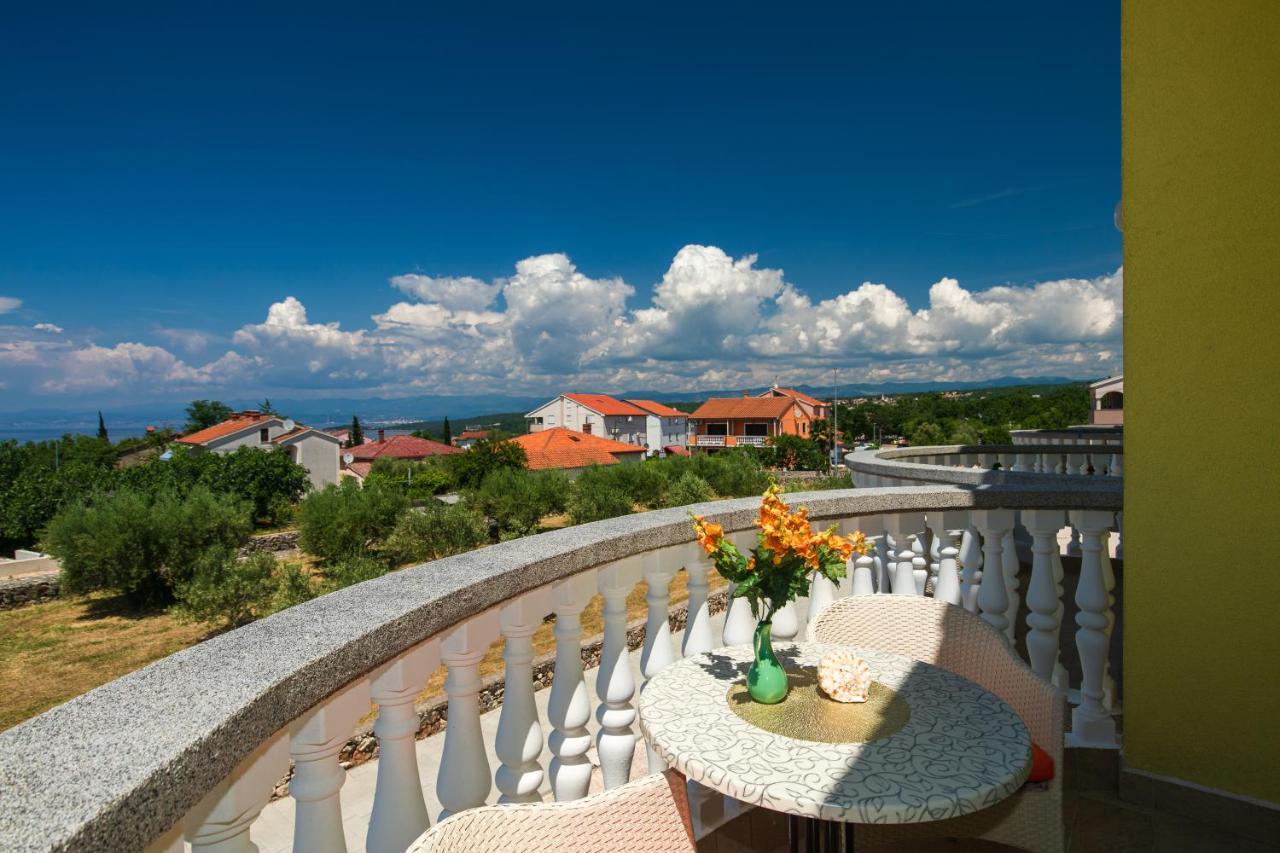 Vila Panorama By El-Pi Tours Малинска Екстериор снимка